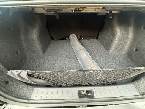 Used 2025 Nissan Versa SV w/ Trunk Package image 27