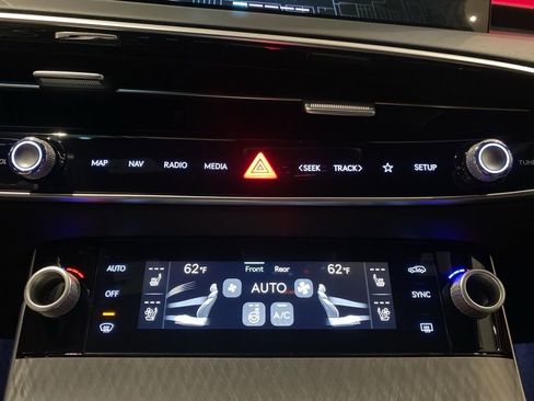 New 2026 Genesis GV70 2.5T Sport Prestige image 19