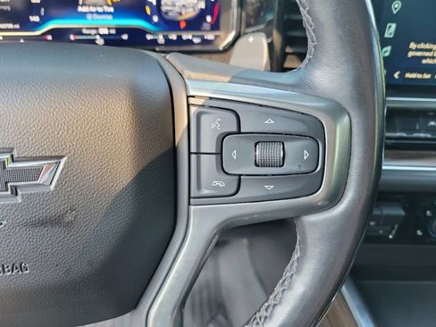 Used 2023 Chevrolet Silverado 1500 RST AWD/4WD image 19