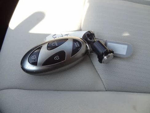 Used 2025 Hyundai Sonata SEL FWD image 42