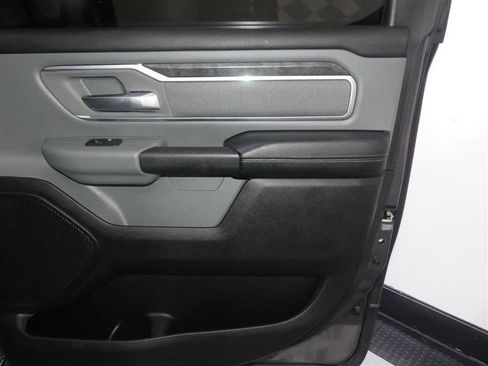 Used 2019 RAM 1500 Big Horn image 24