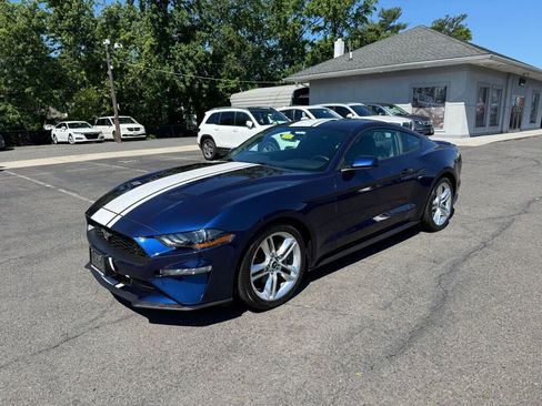Used 2020 Ford Mustang Coupe w/ Equipment Group 101A RWD image 3