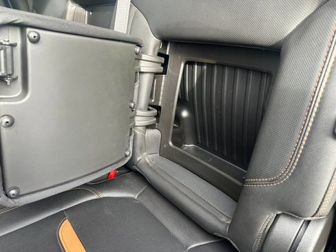 Used 2021 GMC Sierra 1500 AT4 w/ AT4 Value Package image 27