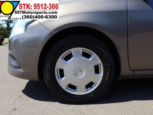Used 2016 Nissan Versa SV FWD image 22