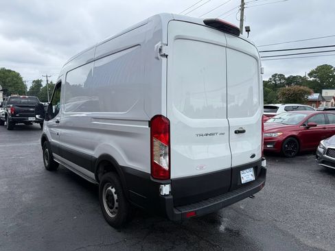 Used 2022 Ford Transit 250 Medium Roof RWD image 5