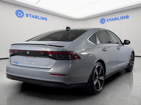 Used 2023 Honda Accord Sport image 8