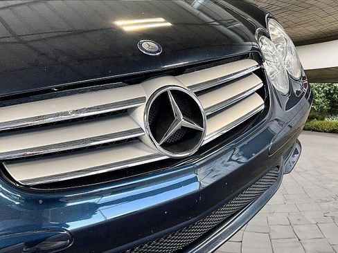 Used 2007 Mercedes-Benz SL 550 w/ AMG Sport Pkg image 22