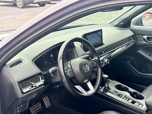 Used 2024 Honda Civic Sport Touring image 9