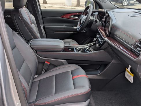 New 2026 Chevrolet Traverse RS FWD image 26