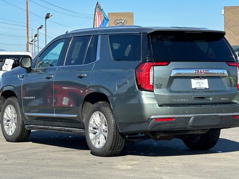 Used 2023 GMC Yukon SLT image 6