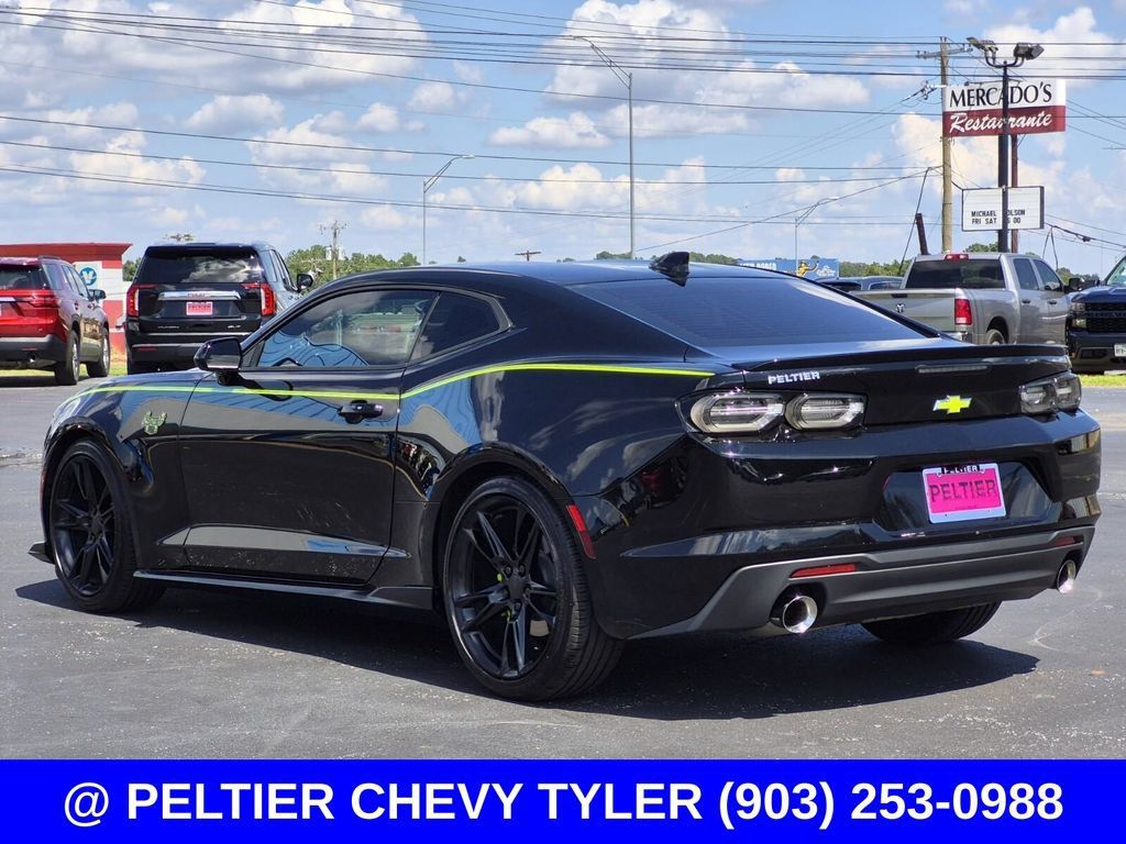 Used 2022 Chevrolet Camaro LT w/ RS Package RWD image 4