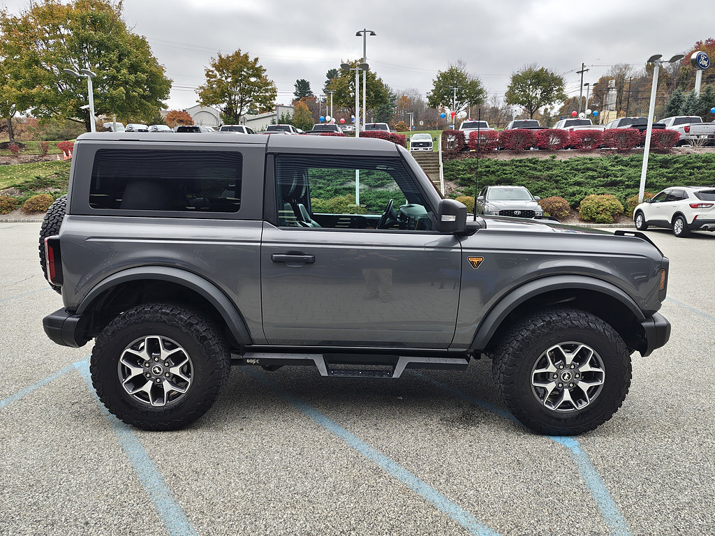 Used 2023 Ford Bronco Badlands AWD/4WD image 5
