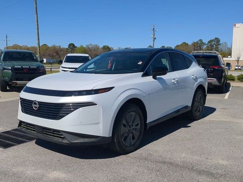 New 2025 Nissan Murano SL image 8