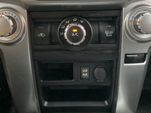 Used 2018 Toyota 4Runner SR5 Premium AWD/4WD image 15