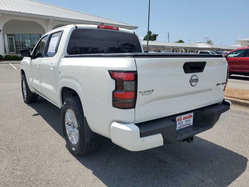 Used 2023 Nissan Frontier SV w/ Technology Package AWD/4WD image 3