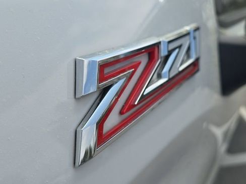 Used 2019 Chevrolet Silverado 1500 LT w/ All-Star Edition image 9