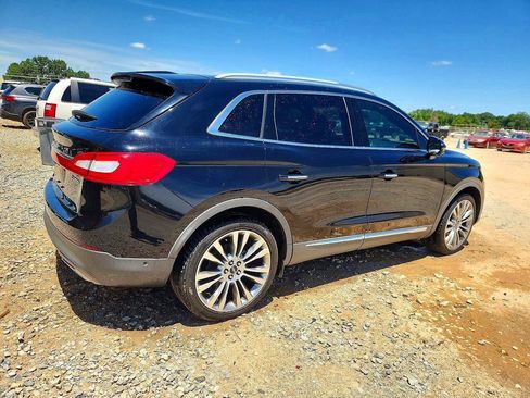 Used 2016 Lincoln MKX Reserve w/ Luxury Package FWD image 4