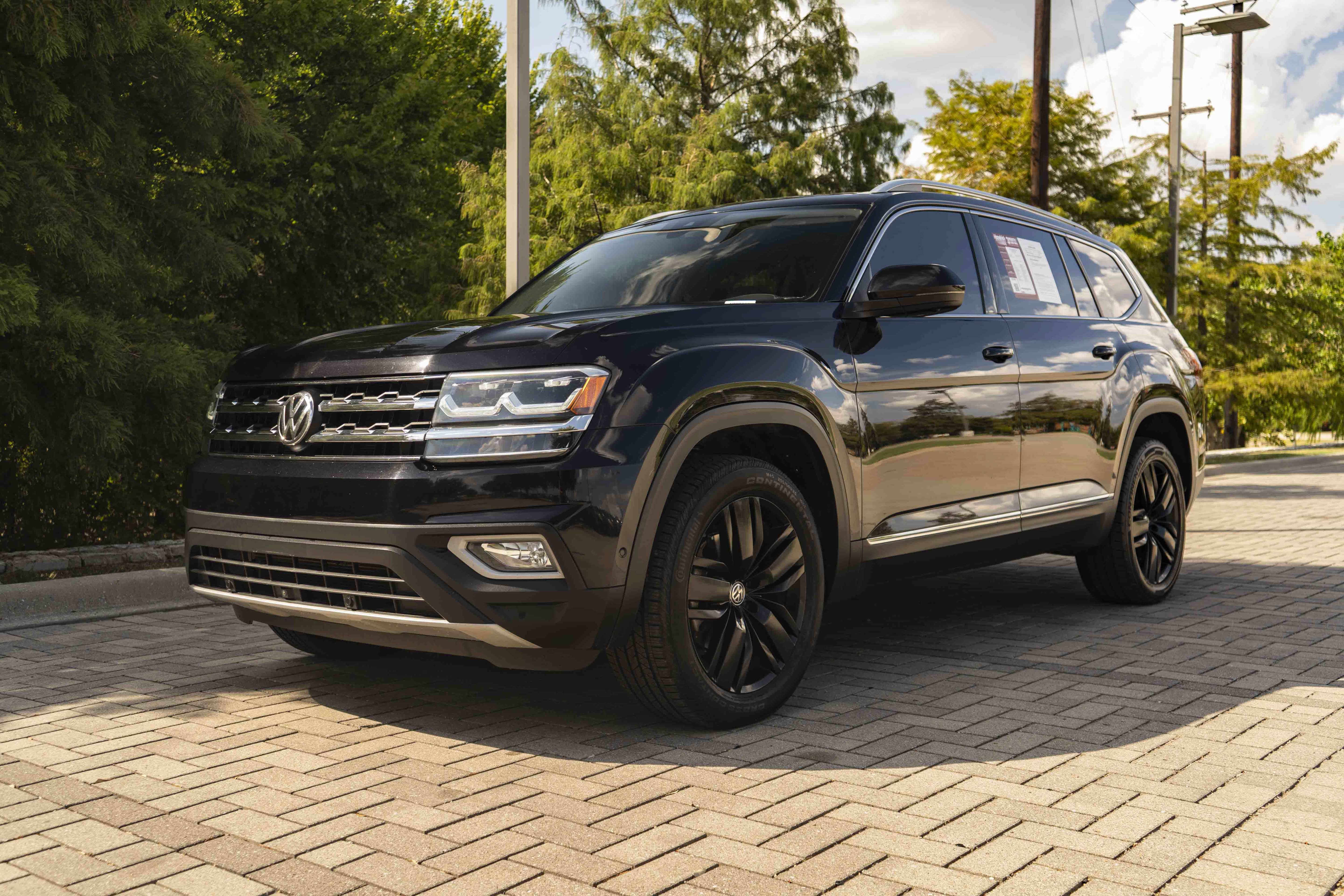 Used 2019 Volkswagen Atlas SEL Premium AWD/4WD image 4