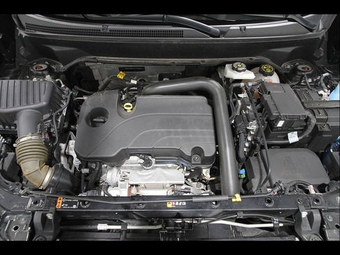 Certified 2023 Chevrolet Equinox RS FWD image 20