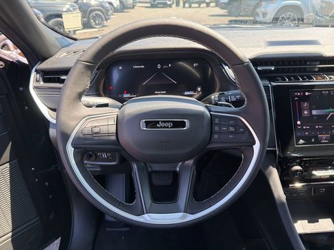 New 2026 Jeep Grand Cherokee Laredo X AWD/4WD image 15
