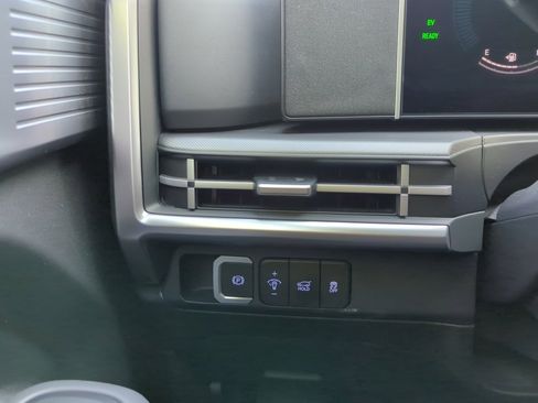 Used 2026 Hyundai Santa Fe SEL AWD/4WD image 22