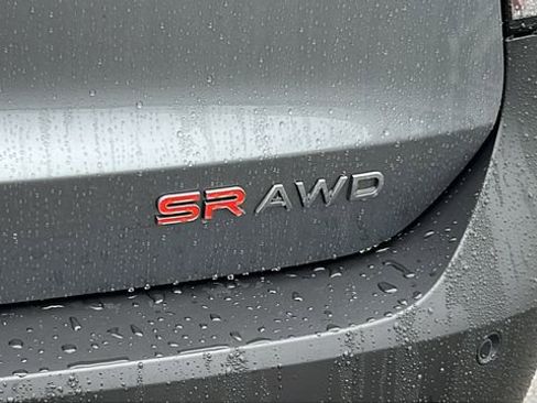 New 2025 Nissan Kicks SR w/ Illumination Package image 12