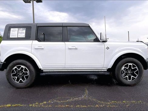 Used 2023 Ford Bronco Outer Banks AWD/4WD image 4