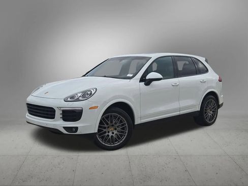 Used 2017 Porsche Cayenne AWD/4WD image 1