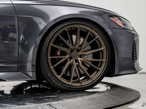 Used 2023 Audi RS 6 w/ Black Optic Package AWD/4WD image 97