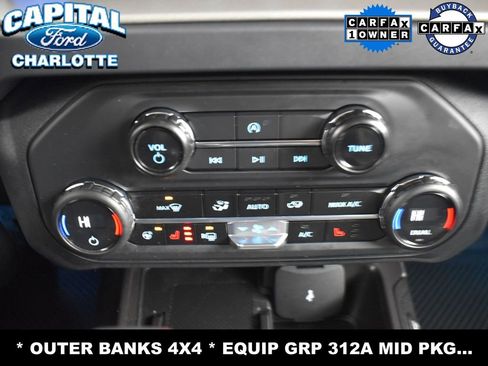 Used 2025 Ford Bronco Outer Banks image 16