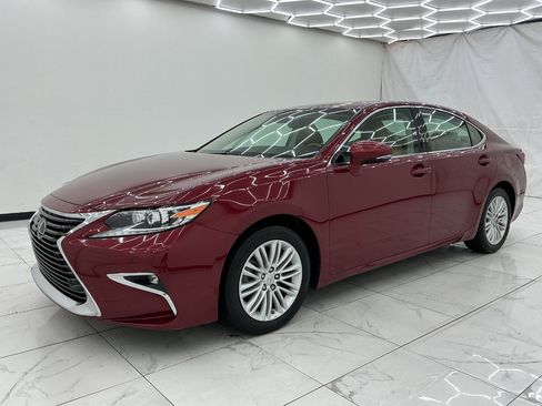 Used 2017 Lexus ES 350 w/ Premium Package FWD image 6