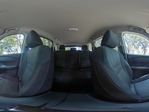 Used 2025 Nissan Rogue SV AWD/4WD image 41