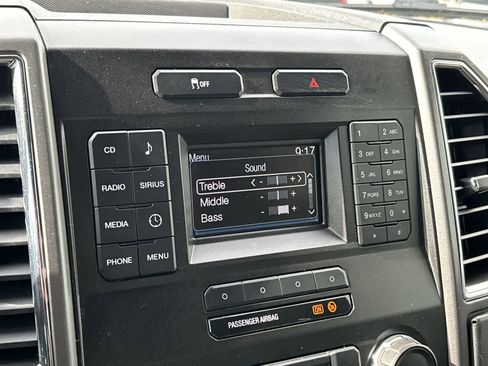 Used 2018 Ford F250 XLT AWD/4WD image 21