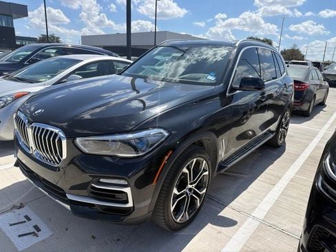 Used 2019 BMW X5 xDrive50i w/ Executive Package AWD/4WD image 1
