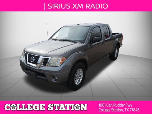 Used 2016 Nissan Frontier SV w/ SV Value Truck Package AWD/4WD image 6