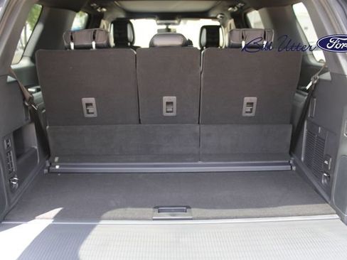 New 2027 Ford Expedition Platinum w/ Stealth Appearance Package AWD/4WD image 6