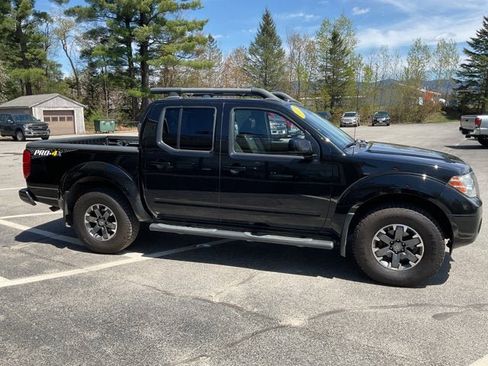Used 2017 Nissan Frontier PRO-4X w/ Pro-4x Luxury Package AWD/4WD image 9