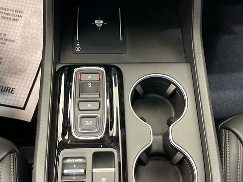 Used 2025 Honda Pilot Touring image 28