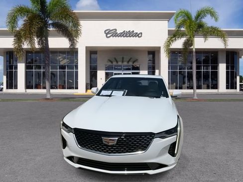 Certified 2022 Cadillac CT4 Luxury w/ Sun And Sound Package RWD image 4