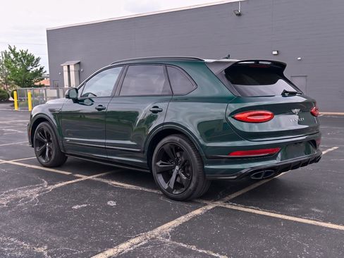 Used 2021 Bentley Bentayga AWD/4WD image 6
