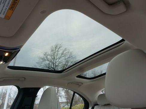 New 2026 Mercedes-Benz E 350 Sedan image 12