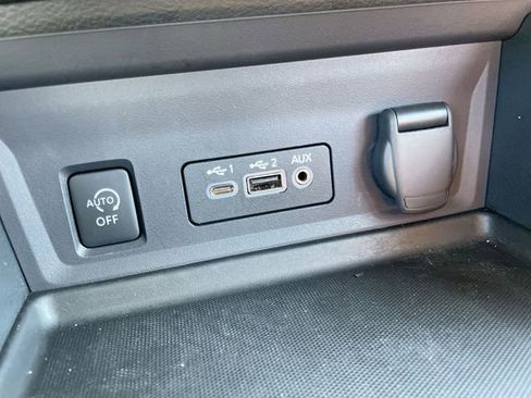 Used 2024 Nissan Sentra SR FWD image 26