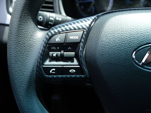 Used 2018 Hyundai Sonata SE FWD image 23