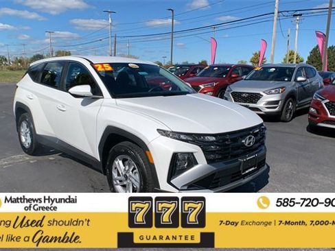 Certified 2025 Hyundai Tucson SE image 7