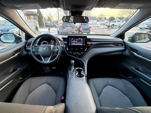 Used 2023 Toyota Camry LE image 2
