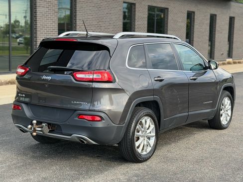 Used 2014 Jeep Cherokee Limited w/ Technology Group AWD/4WD image 2