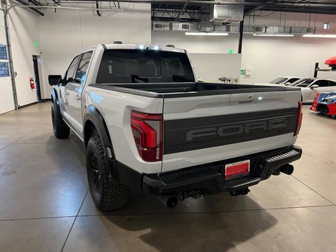 Used 2025 Ford F150 Raptor AWD/4WD image 5