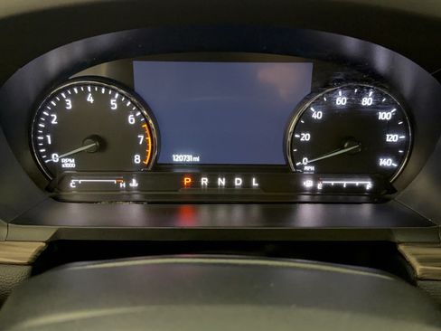 Used 2021 Ford Explorer Limited RWD image 26