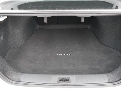 Certified 2022 Nissan Sentra SV w/ All-Weather Package image 18