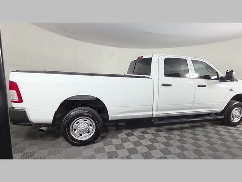 Used 2024 RAM 2500 Tradesman AWD/4WD image 39